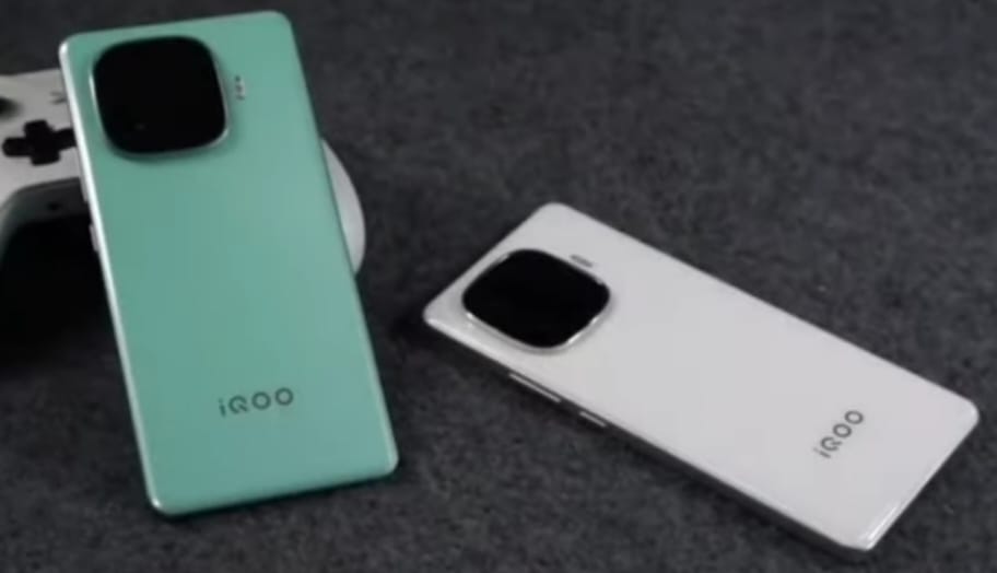 Budget Friendly Upcoming Phones : देखे Features और कीमत 4 IQOO z10 Turbo
